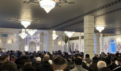 Kopenhag’ın Batısında Türklerin Coşkulu Bayram Kutlaması: İshøj’da ki Mevlana Camii Dolup Taştı